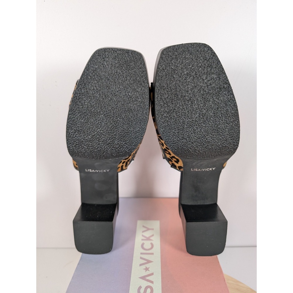 Leopard Print Chain Sandals - Picture 10 of 11